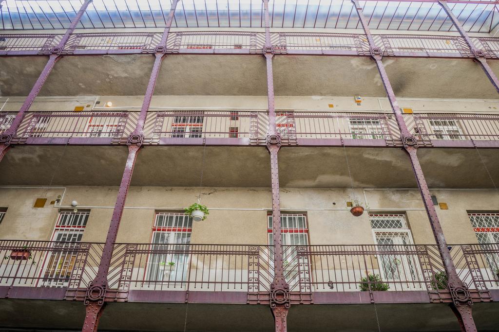 Ciao Budapest Hostel Exteriör bild